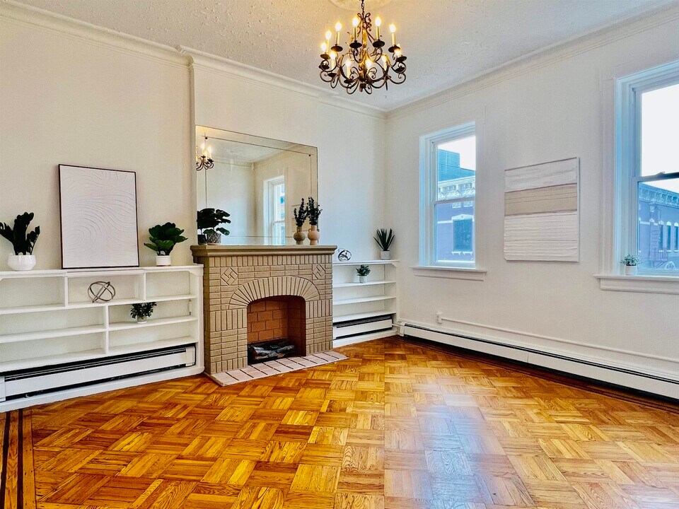 344 Central Ave-Unit -1 in Jersey City, NJ - Foto de edificio