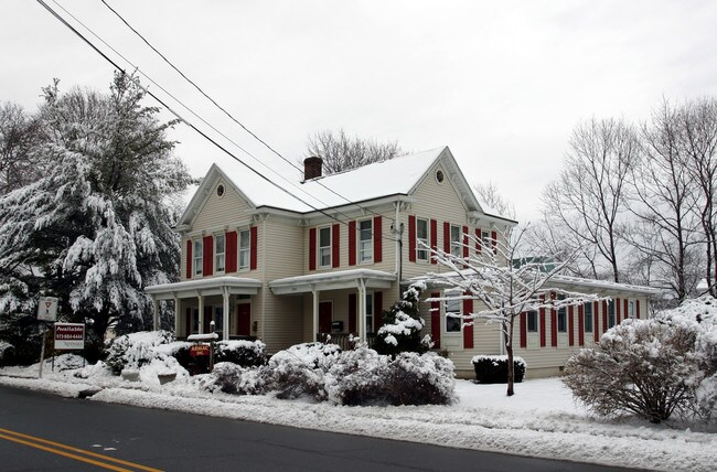 354 S Main St in Wharton, NJ - Foto de edificio - Building Photo