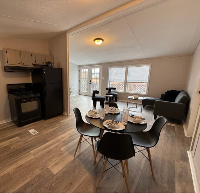 property at 769 Knox St