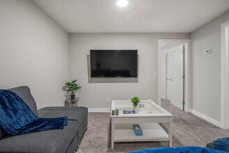 233 Midgrove Mews SW in Airdrie, AB - Building Photo - Building Photo