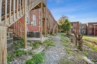 3217-3219 Camp Street in Pittsburgh, PA - Building Photo - Interior Photo