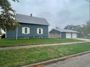 323 N 1st St in Aberdeen, SD - Building Photo - Building Photo