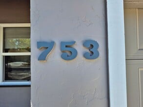 753 Sheridan Dr in Santa Rosa, CA - Building Photo - Building Photo