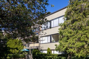 the Duke in Vancouver, BC - Building Photo