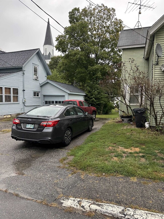 11 Prince St in Wilton, NH - Building Photo - Building Photo