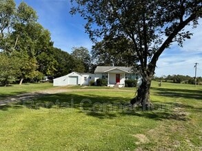 16830 IL-37 in Marion, IL - Building Photo - Building Photo