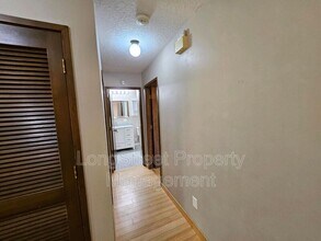 12612 NE Prescott Dr in Portland, OR - Building Photo - Building Photo