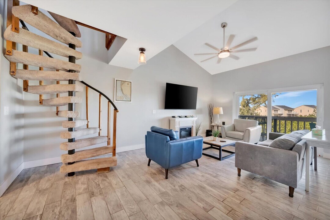 19727 Gulf Blvd in Indian Shores, FL - Building Photo