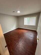 1541 Charter E Cir NE in Birmingham, AL - Building Photo - Building Photo