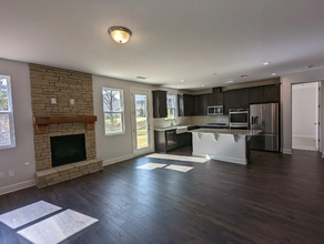 311 Sunderland Dr in Mount Juliet, TN - Foto de edificio - Building Photo