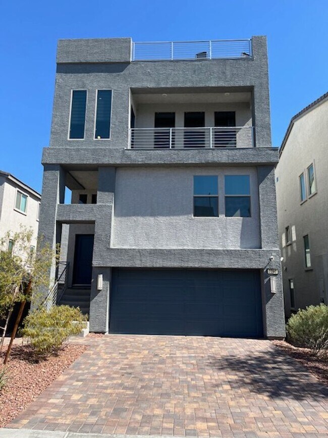 property at 7760 Misty Oaks Ave