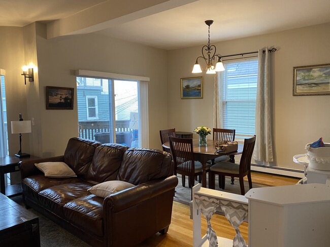 17 Middle St, Unit 3 in Boston, MA - Building Photo - Building Photo