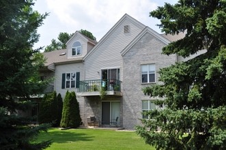 Westridge Apartments in Verona, WI - Foto de edificio - Building Photo