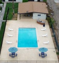 Hayden Square in Yuma, AZ - Building Photo