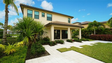 8725 Parkland Bay Dr in Parkland, FL - Building Photo - Building Photo