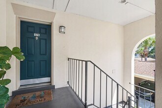 10346 Carrollwood Ln, Unit 178 in Tampa, FL - Building Photo - Building Photo