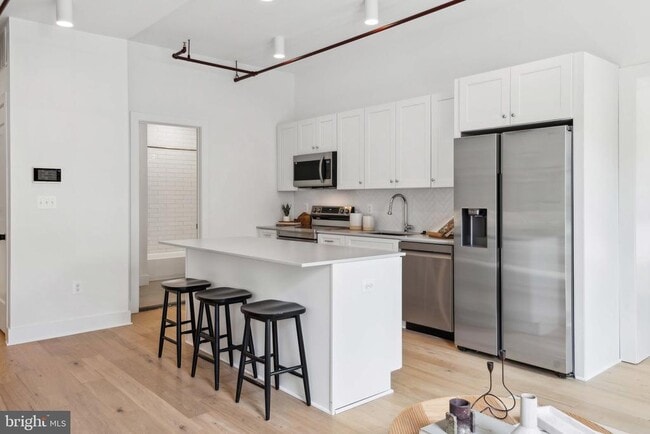 property at 901 King St