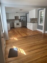 36 Union St in Clinton, MA - Building Photo - Building Photo