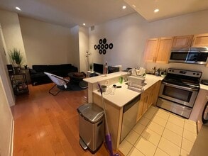 411 Washington St in Boston, MA - Building Photo - Building Photo