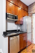 W 14TH ST., Unit 4C in New York, NY - Building Photo