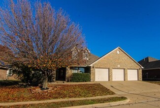 8716 Trace Ridge Pkwy in Fort Worth, TX - Building Photo - Building Photo