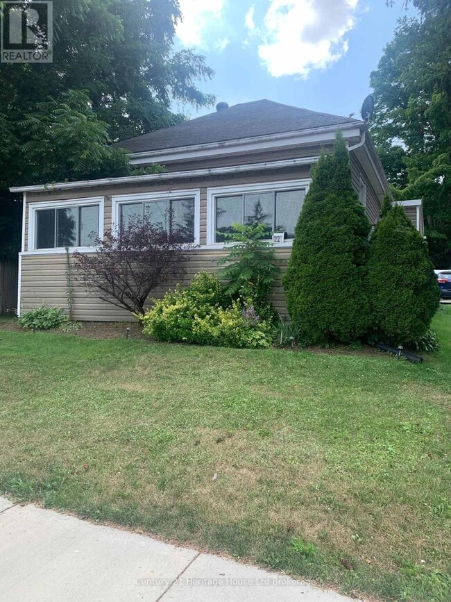 property at 22 Fyfe Ave