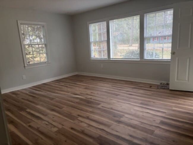 196 N Sunset Terrace in Jackson, MS - Building Photo - Building Photo