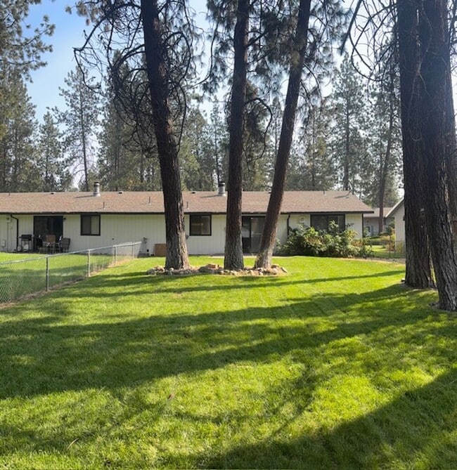 914 S Robinhood St in Spokane Valley, WA - Building Photo - Building Photo