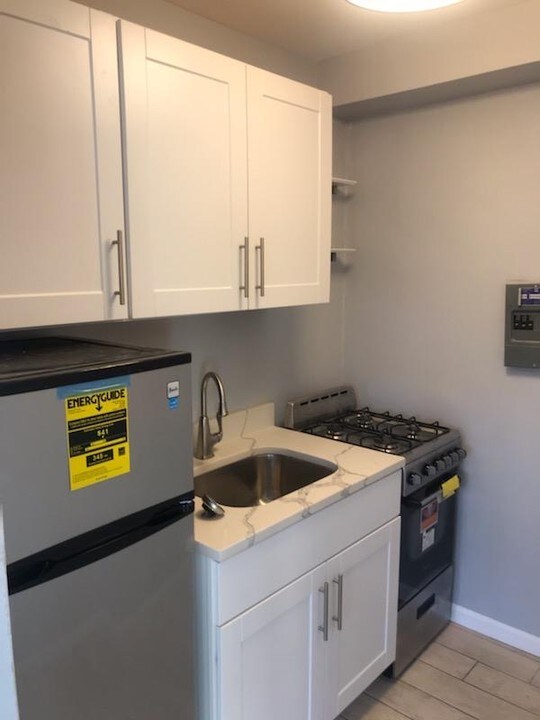 4880 N Marine Dr in Chicago, IL - Building Photo