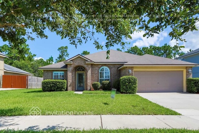 property at 2513 Royal Pointe Dr