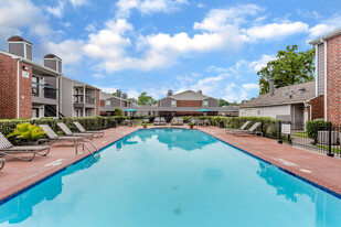 Foxwood in Humble, TX - Building Photo