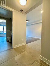 2525 Bathurst St in Toronto, ON - Building Photo - Building Photo