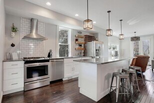 799 S Lazelle St in Columbus, OH - Building Photo