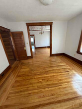 37 Abbott St in Worcester, MA - Building Photo - Building Photo