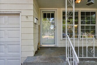 4933 S Detroit Ave in Tulsa, OK - Building Photo - Building Photo