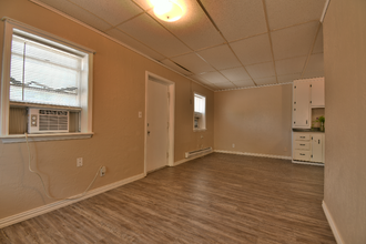 808 W Cypress Ave in Duncan, OK - Foto de edificio - Building Photo