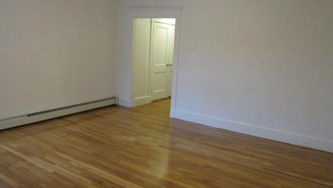 487 E Broadway, Unit 3 photo'