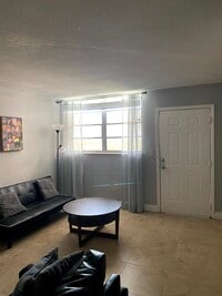 12590 NE 16th Ave, Unit 605