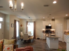 2886 Fontana St in Tallahassee, FL - Building Photo - Building Photo