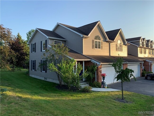 property at 1701 Forest Edge Dr