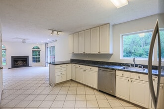 28 Mitchell Dr in Abingdon, MD - Building Photo - Building Photo