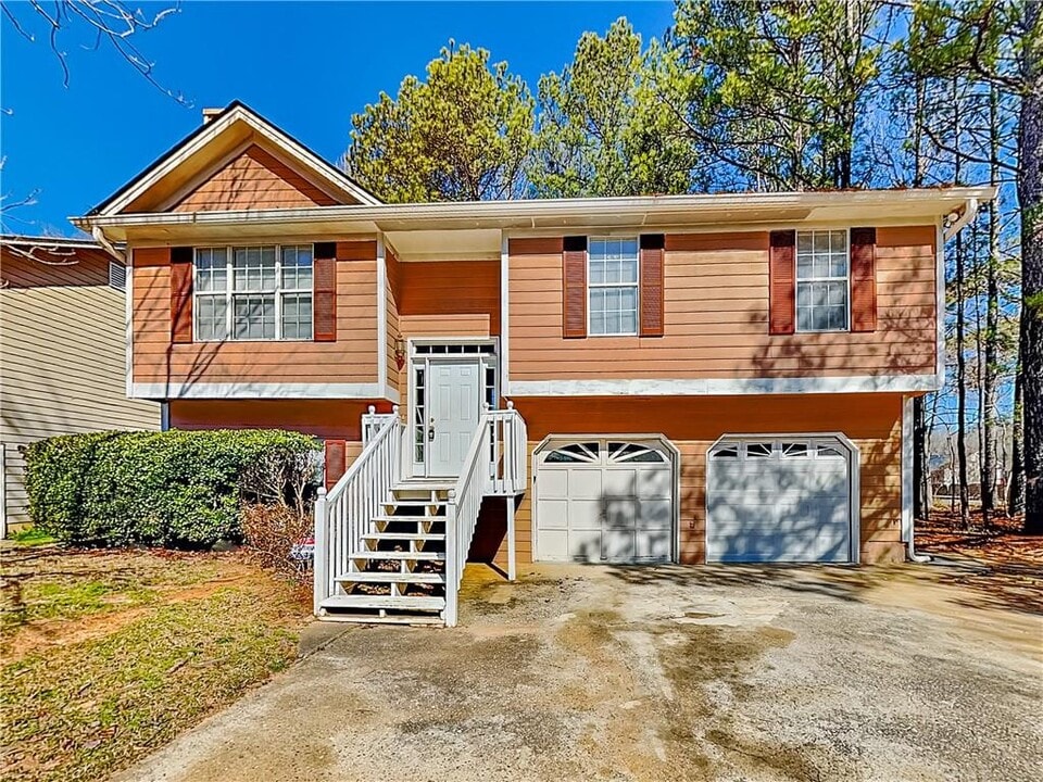 4300 Starboard Dr in Powder Springs, GA - Building Photo