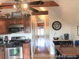 28 Mt Vernon St, Unit 3 in Somerville, MA - Building Photo