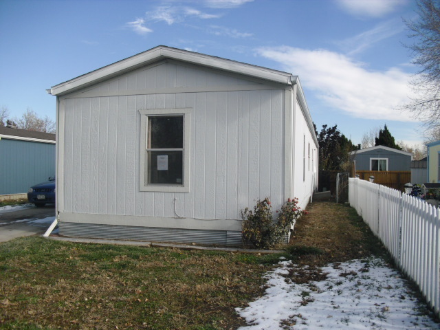 8440 Adams Way in Thornton, CO - Building Photo - Building Photo