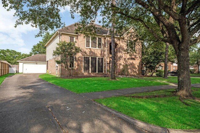 122 Crystal Reef Dr in League City, TX - Building Photo - Building Photo