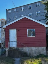 526 Selfridge St in Bethlehem, PA - Building Photo - Building Photo