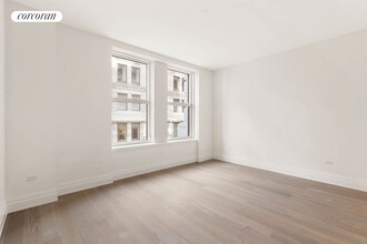 108 Leonard St in New York, NY - Building Photo - Building Photo