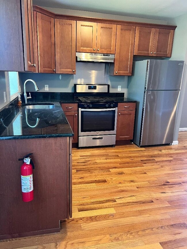 42 Blanche Ave in New Windsor, NY - Building Photo - Building Photo
