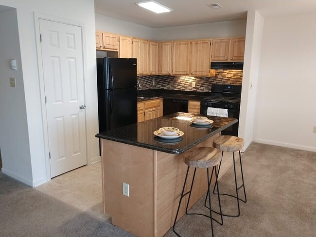 Bay Hills Apartments