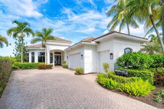 119 Island Cove Way in Palm Beach Gardens, FL - Foto de edificio - Building Photo